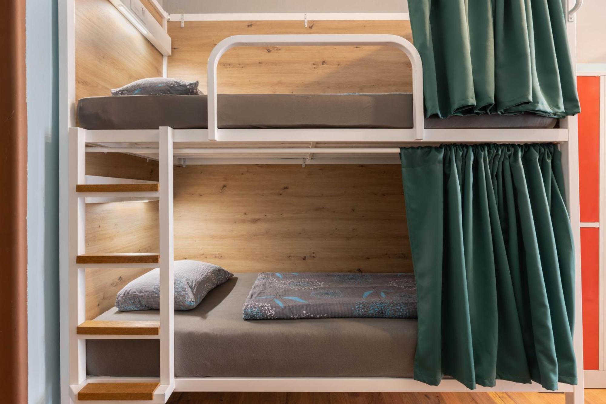 Hostel Elf Praag