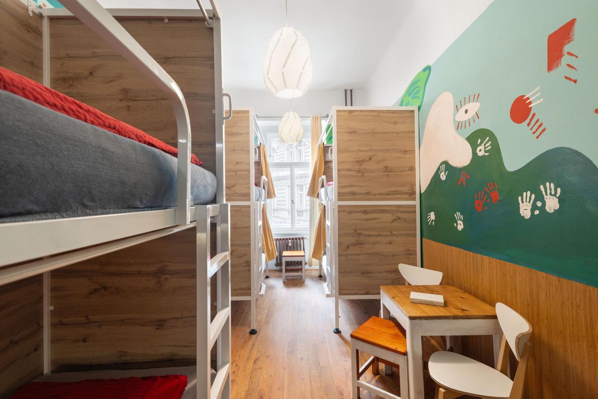 Elf Hostel Praag